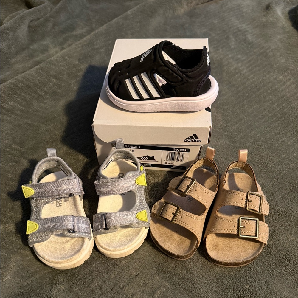Toddler boy sandals. All size 4.